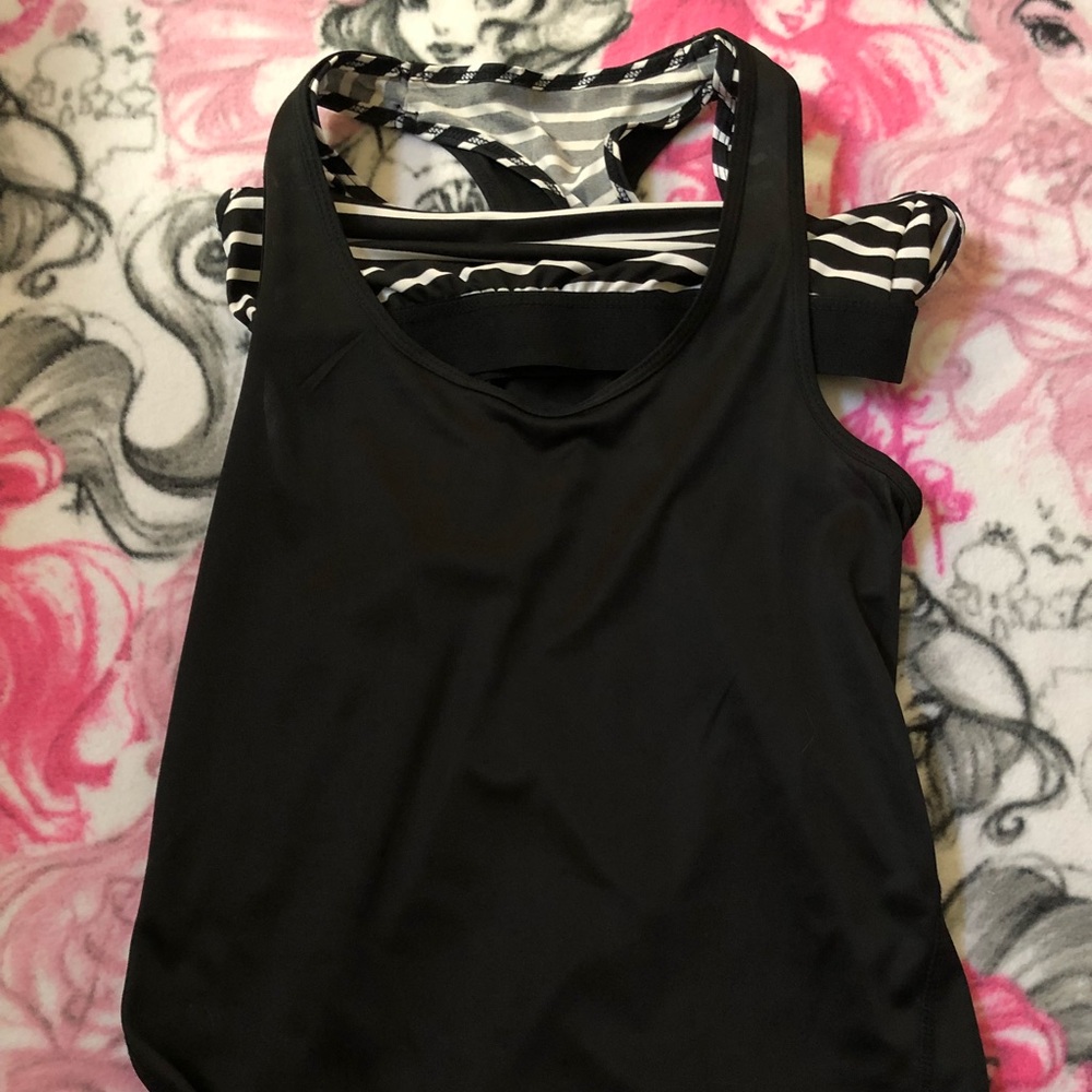 NWOT summer tank with built in bra